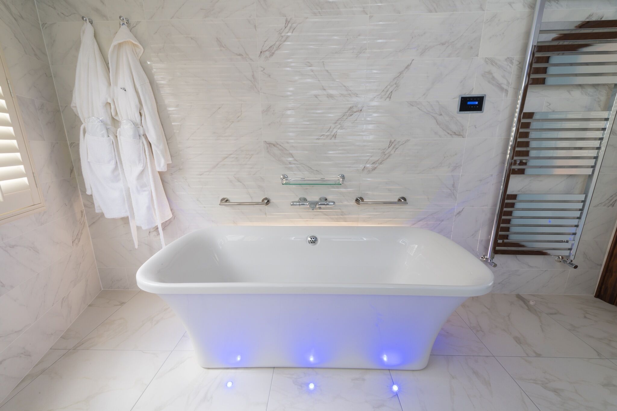 deluxe double room | bathroom | separate bathtub and shower, hair dryer, towels, soap