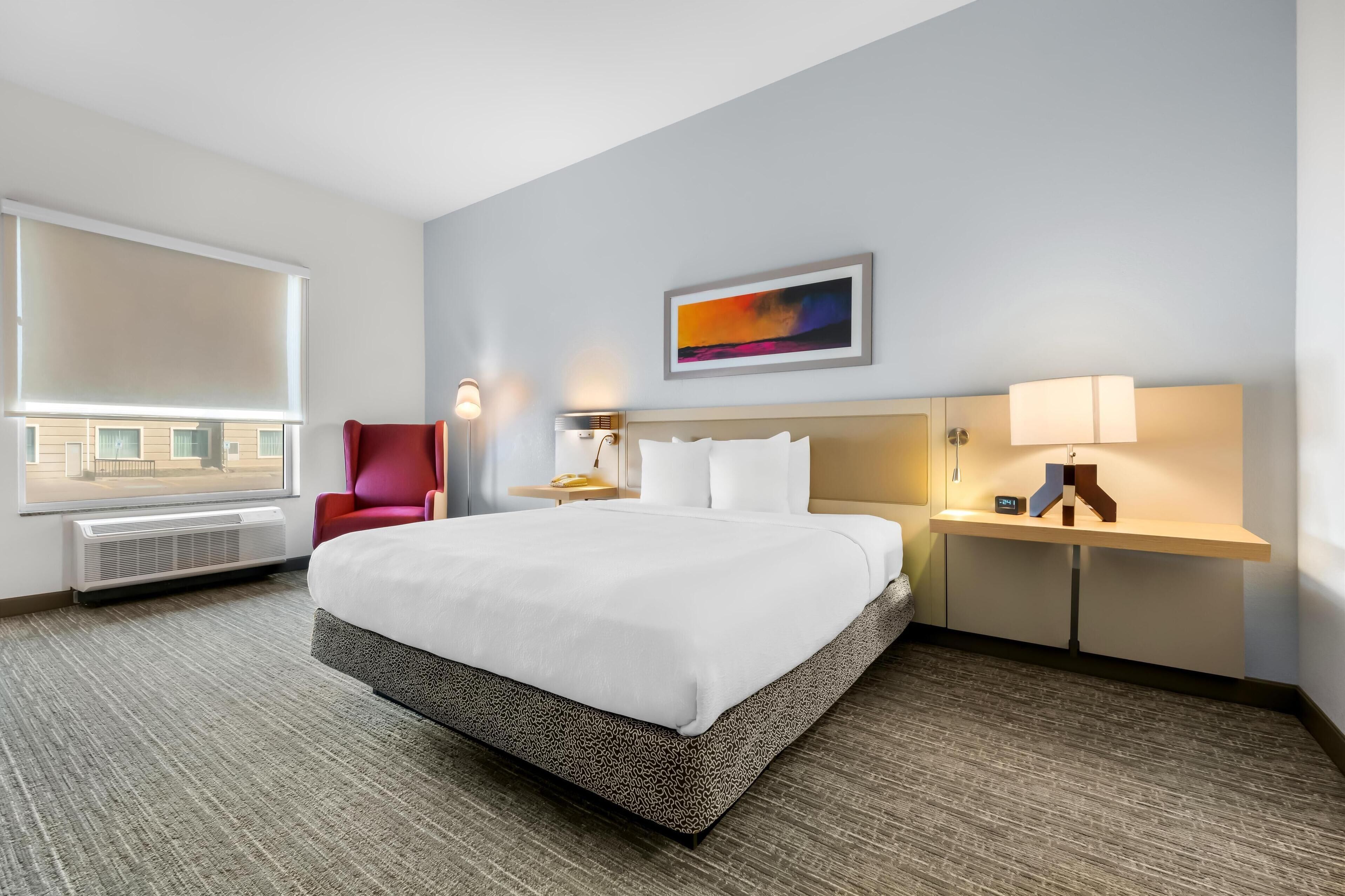 Ropa de cama hipoalergénica, cubrecamas, escritorio y cortinas blackout 