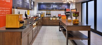 Hampton Inn & Suites Las Vegas Airport