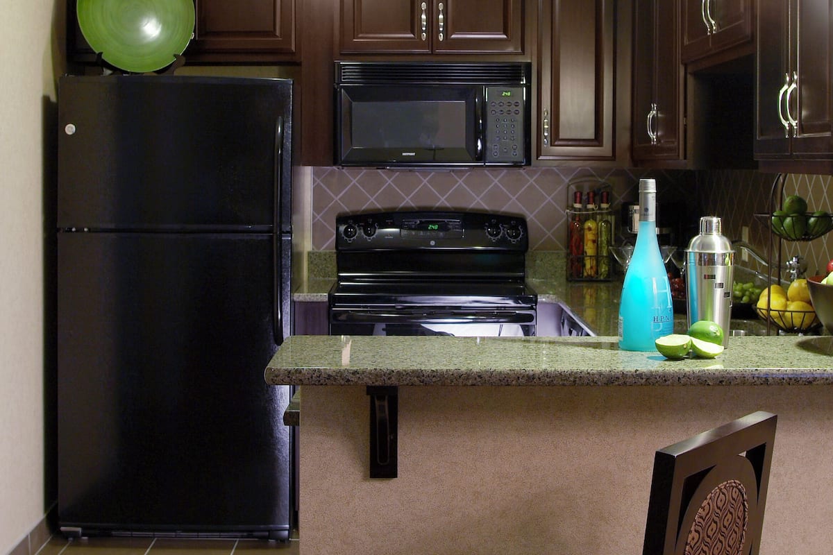 superior room | private kitchen | fridge, coffee/tea maker