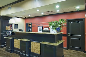 Reception - Hampton Inn & Suites Decatur (Decatur)