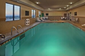 Indoor pool - Hampton Inn & Suites Decatur (Decatur)