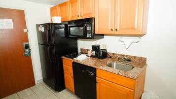 Allergiatestatut vuodevaatteet, pillowtop-patjalliset sängyt