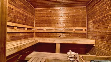Kamar Single Basic, 1 Tempat Tidur King | Sauna | Sauna, hot tub, perawatan tubuh, dan aromaterapi