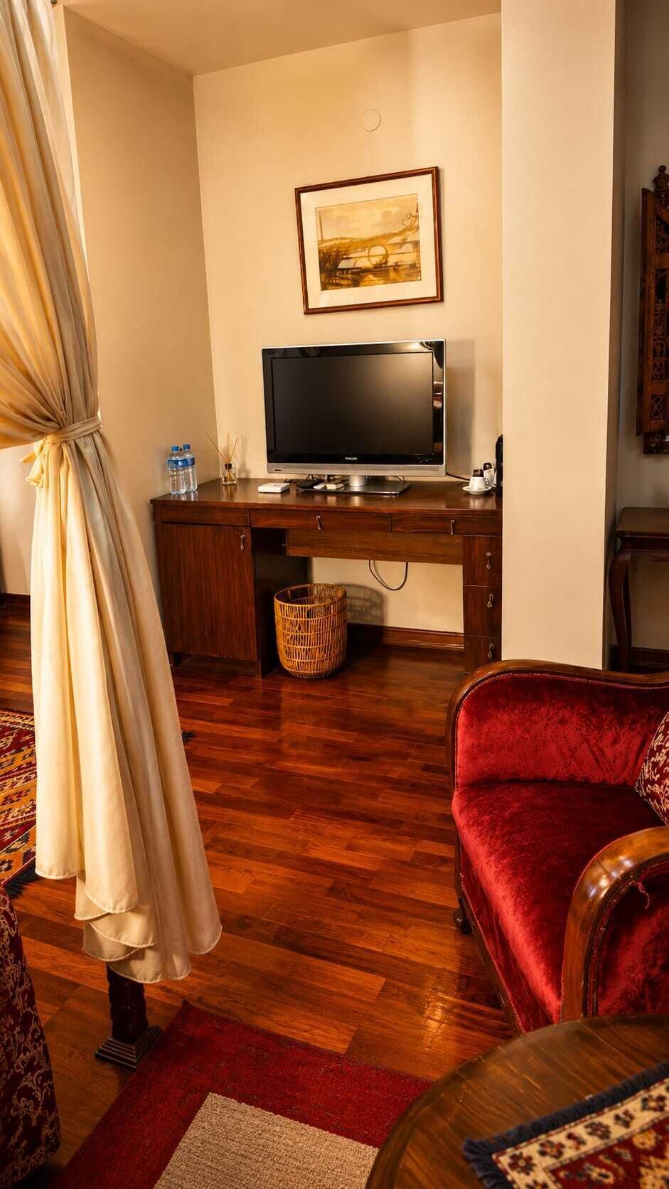 Junior Suite, 1 Queen Bed, Balcony, Garden View | Egyptian cotton sheets, premium bedding, memory foam beds, minibar