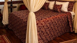 Junior-Suite, 1 Queen-Bett, Balkon, Gartenblick