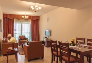 Lägenhet Standard - 2 sovrum | Bäddmadrasser, skrivbord, strykjärn/strykbräda och gratis barnsängar