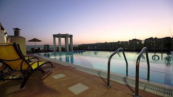 Piscina externa