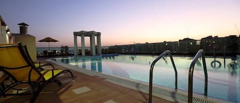 Utomhuspool