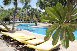Outdoor pool - Angel's Bay Resort (Malindi)