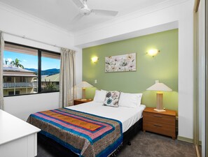 Superior Apartment, 1 Queen Bed, Ocean View