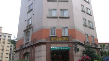 Fachada de la propiedad