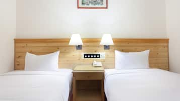 1 habitación, escritorio y cortinas blackout