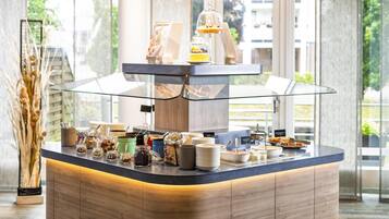 Desayuno buffet incluido todos los días