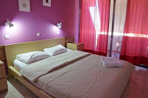 Desk, blackout drapes, free cribs/infant beds, free WiFi