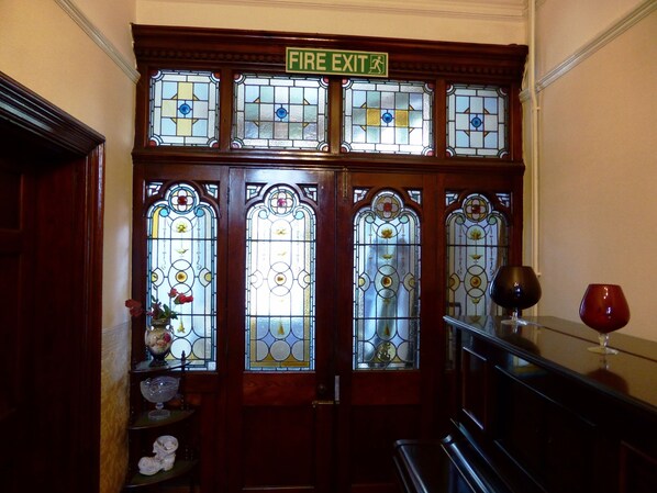 Interior entrance - The Old Vicarage Hotel (Leeds)