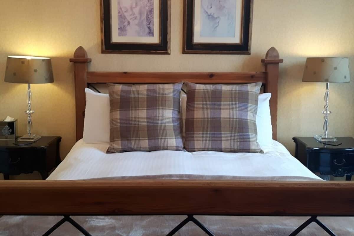Superior Double Room, Ensuite (B&B - First Floor) | Premium bedding