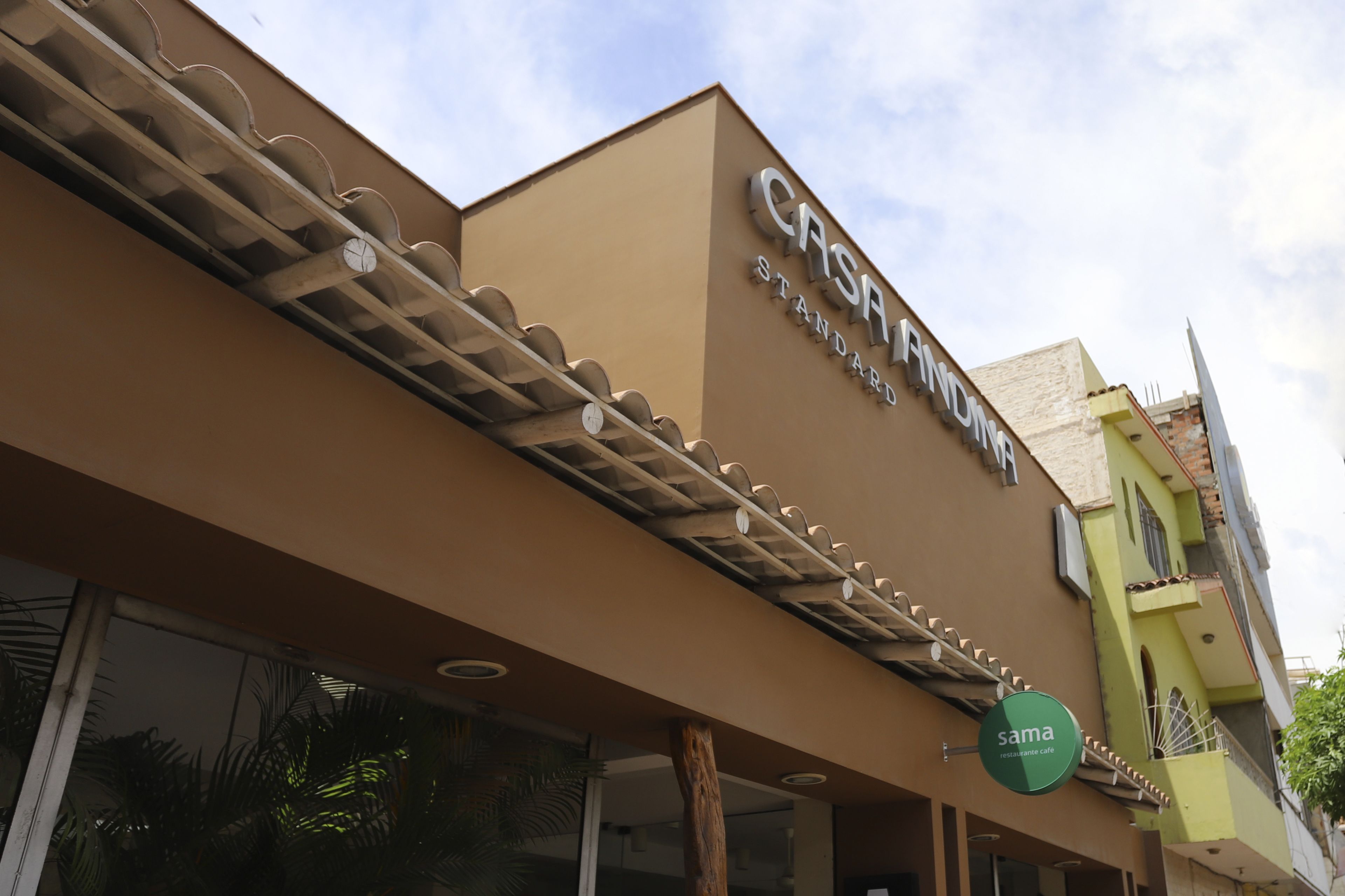 Fachada de la propiedad