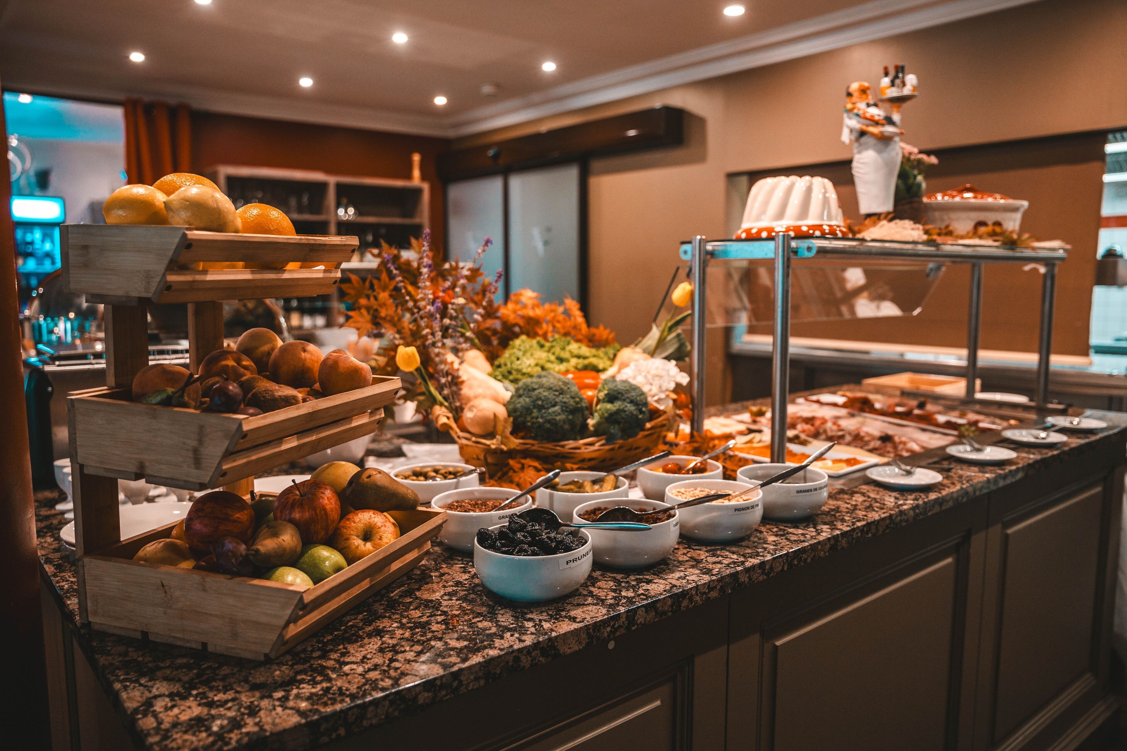 daily buffet breakfast (eur 28 per person)
