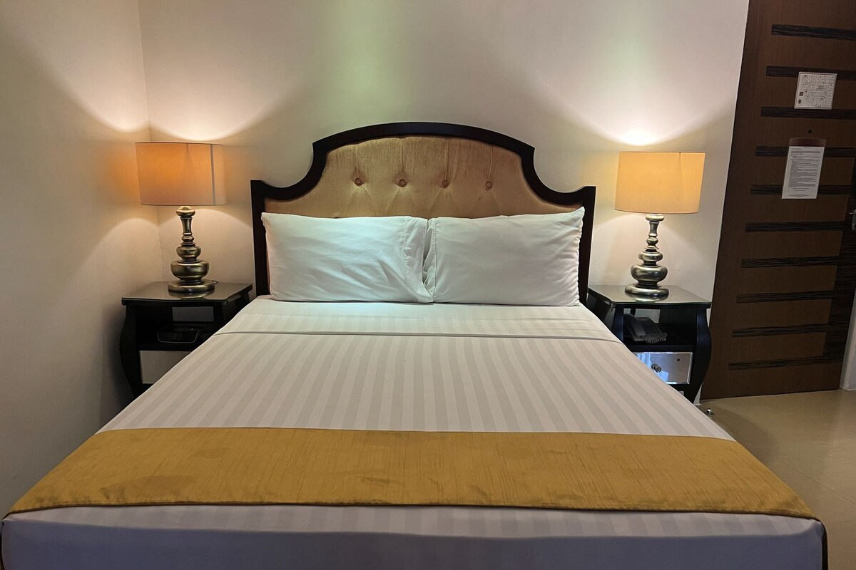 Phòng Suite Deluxe (Double) | Truy cập Internet không dây miễn phí, bộ trải giường 