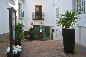 Fachada del alojamiento