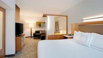 Premium bedding, pillow-top beds, in-room safe, desk