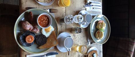 Breakfast meal
