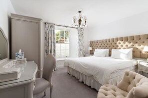 Luxury Apartment, Private Bathroom ( Weekly Let)