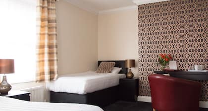 Castle Park Hotel