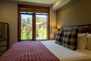 Condo, 3 Bedrooms (Three Bedroom Condominium) | View from room