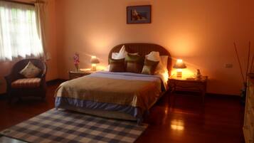 Deluxe Room, Sea View | Egyptian cotton sheets, premium bedding, down duvets