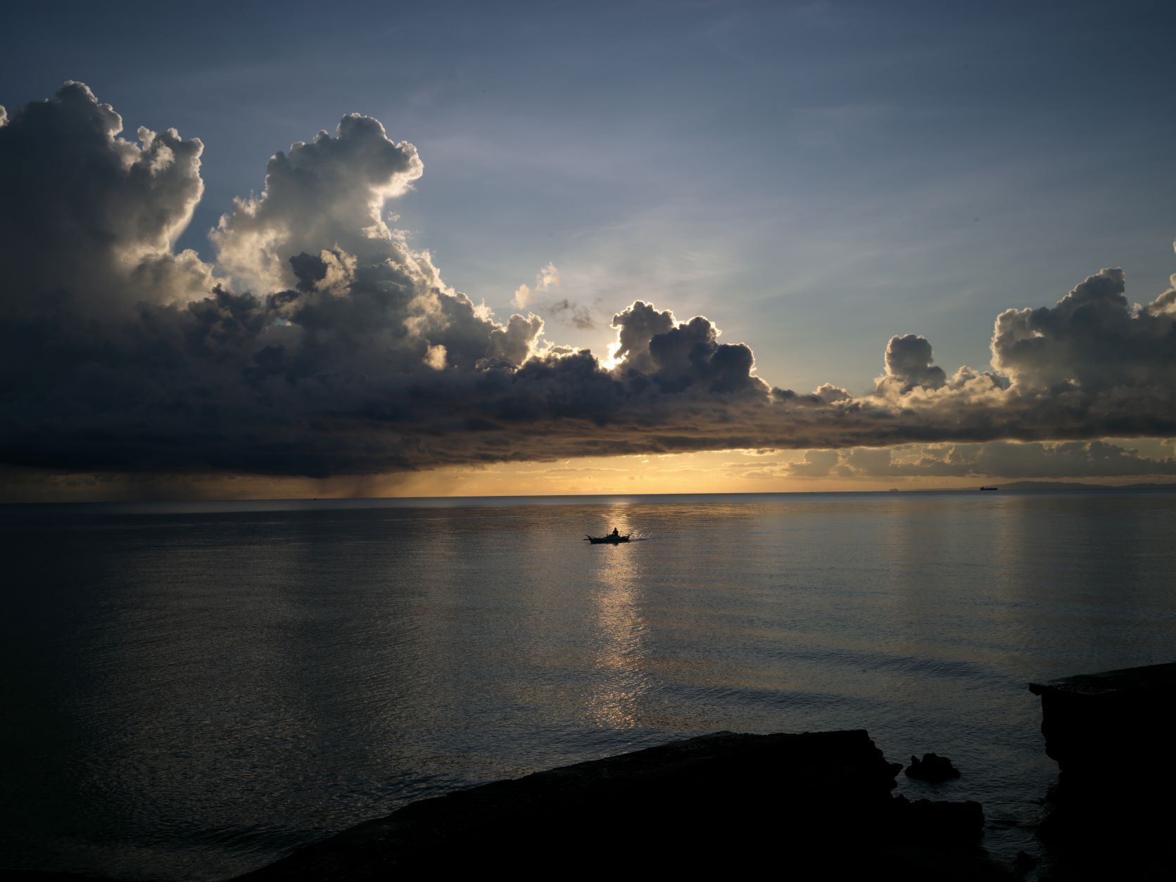 deluxe room, sea view | beach/ocean view