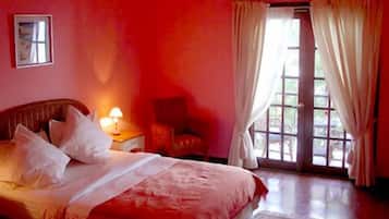Egyptian cotton sheets, premium bedding, down duvets