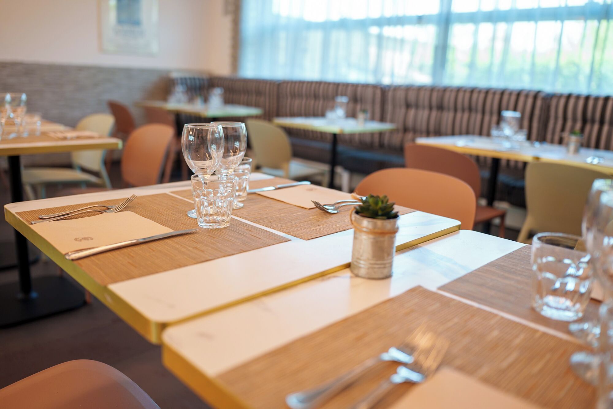 breakfast, lunch, dinner served; italian cuisine, garden views