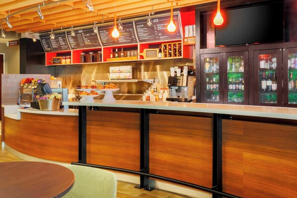 Cooked-to-order breakfast for a fee