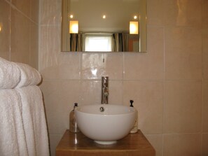 Chambre Standard, 1 lit double | Salle de bain