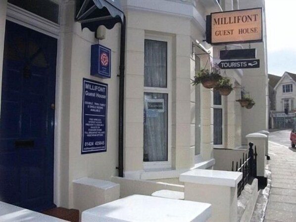 Exterior - Millifont Guest House (Hastings)