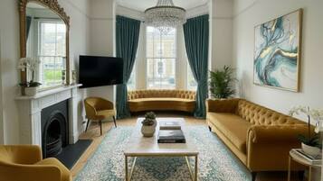 Luxury House | Living area