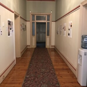 Hallway - Lodge Outback Motel (Broken Hill)