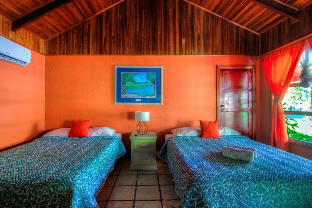 Individually furnished, free WiFi, bed sheets