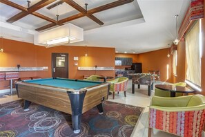 Games room - Comfort Suites Hobbs (Hobbs)