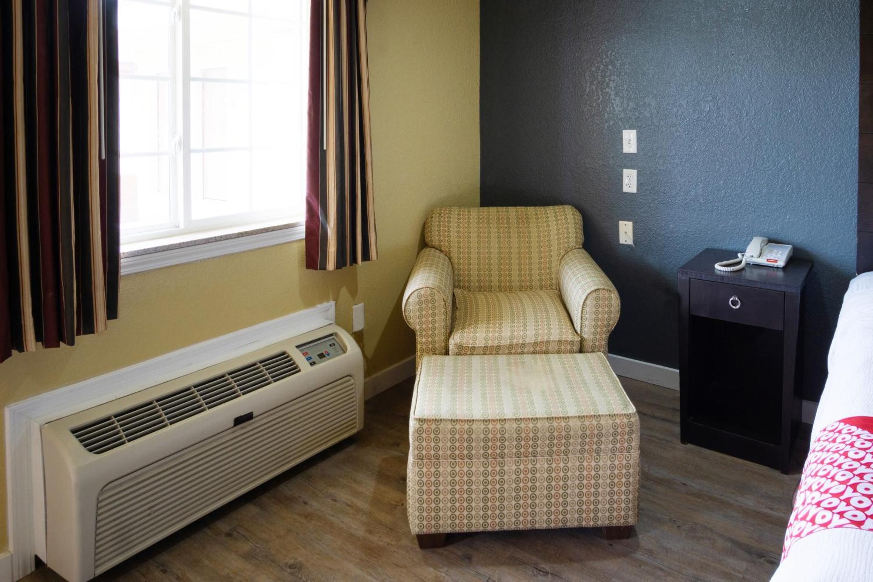 Foto - Woodridge Inn and Suites