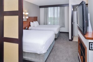 Premium bedding, in-room safe, desk, laptop workspace - Hyatt Place Herndon Dulles Airport East (Herndon)