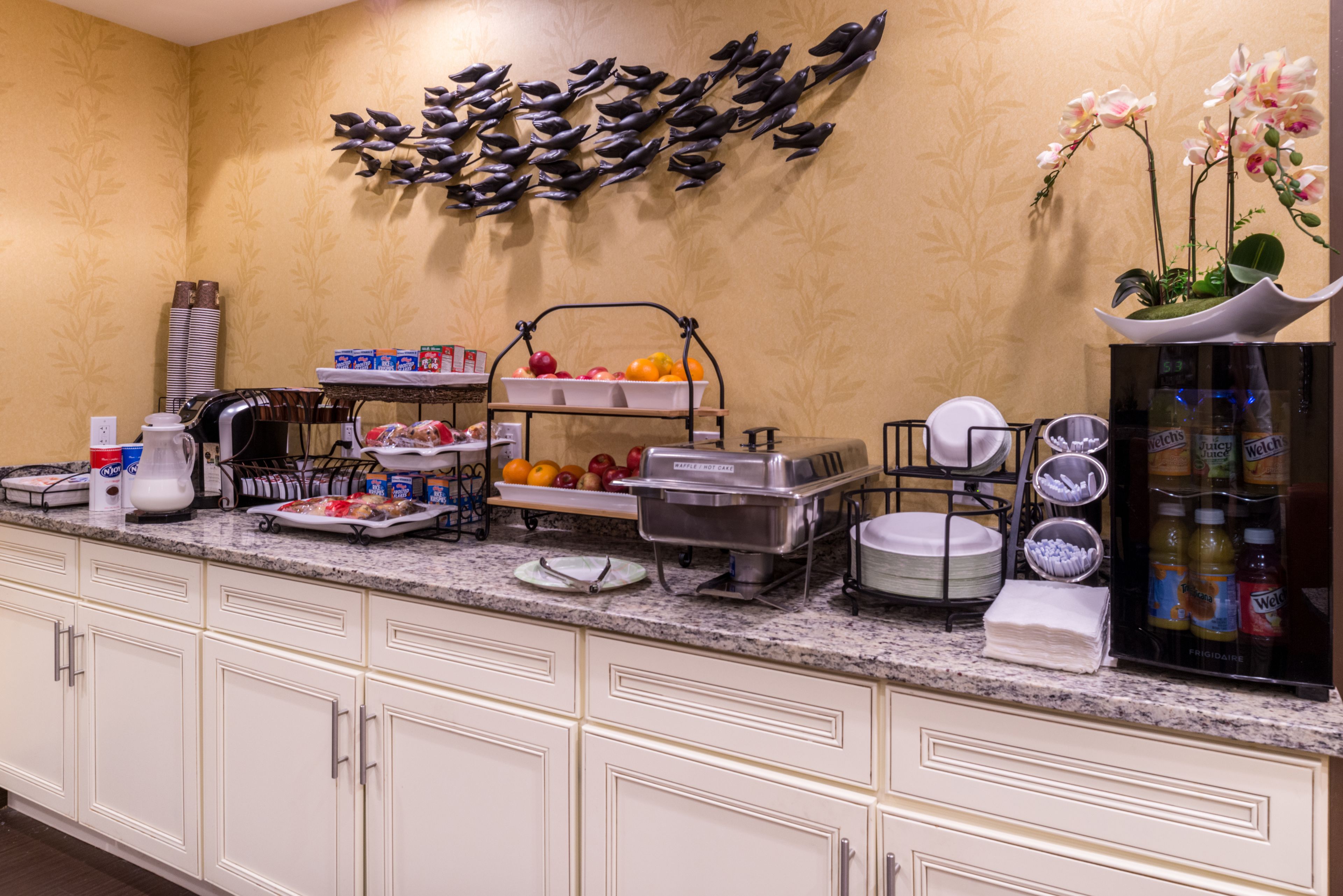 free daily on-the-go breakfast