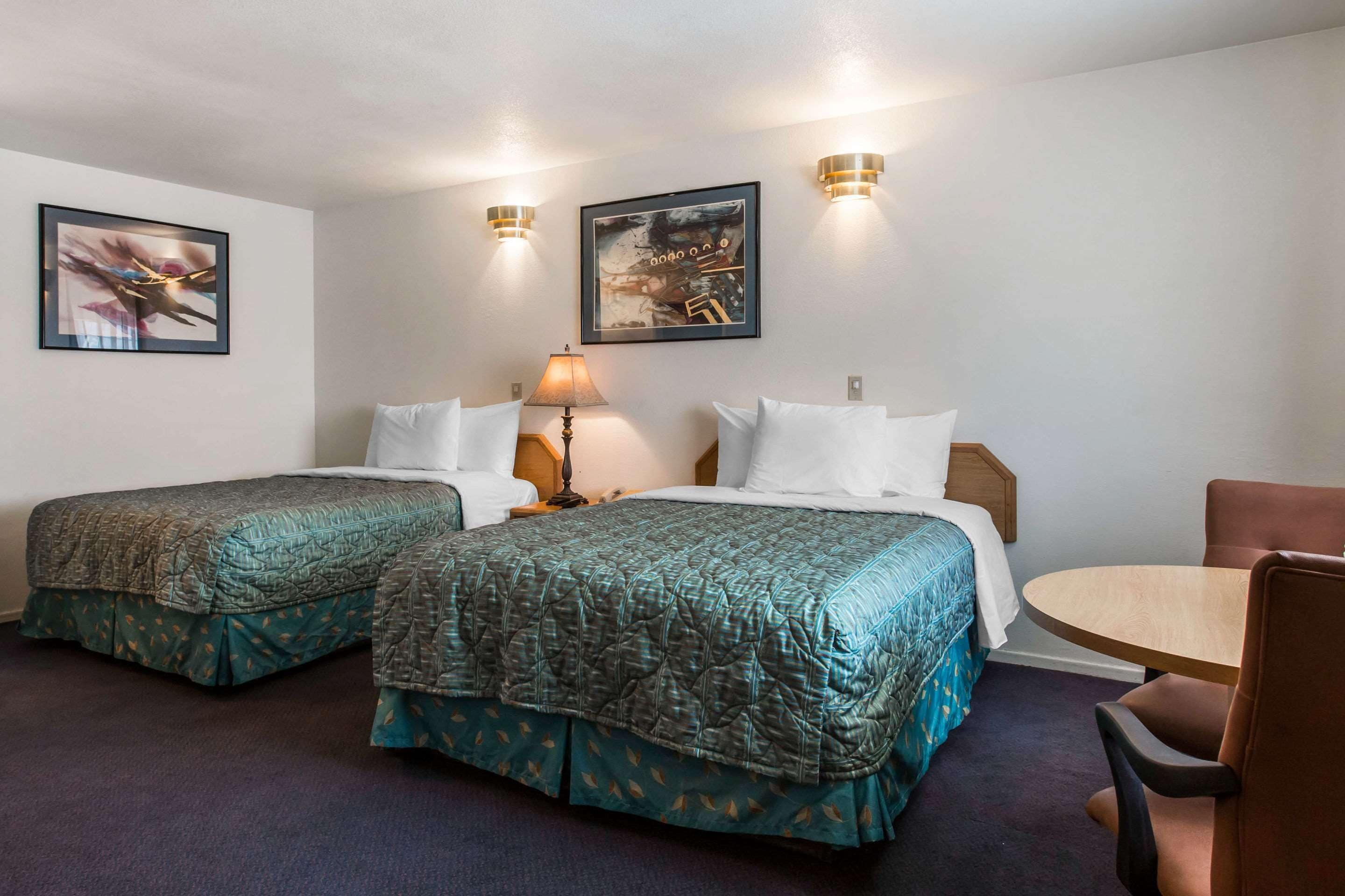 Photo - Rodeway Inn Beaumont