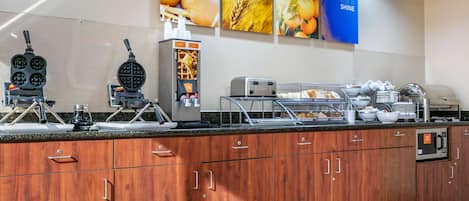 Free daily buffet breakfast