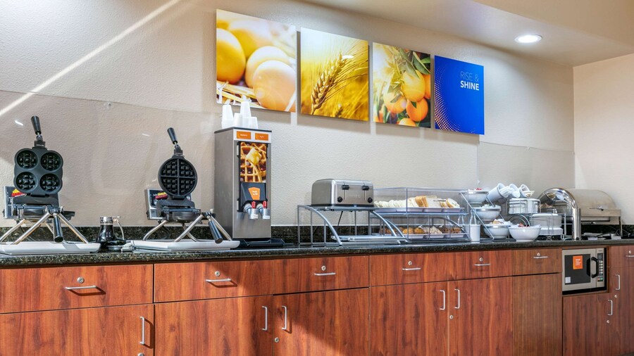 Comfort Inn & Suites Van Buren - Fort Smith