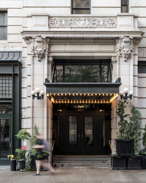 Front of property - Ace Hotel New York (New York)