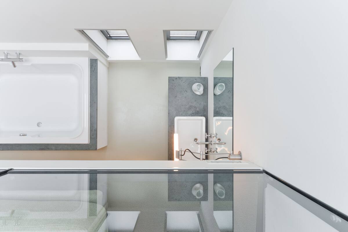 Studio (Split Level ) | Iron/ironing board (on request), cots/infant beds, free WiFi, bed sheets