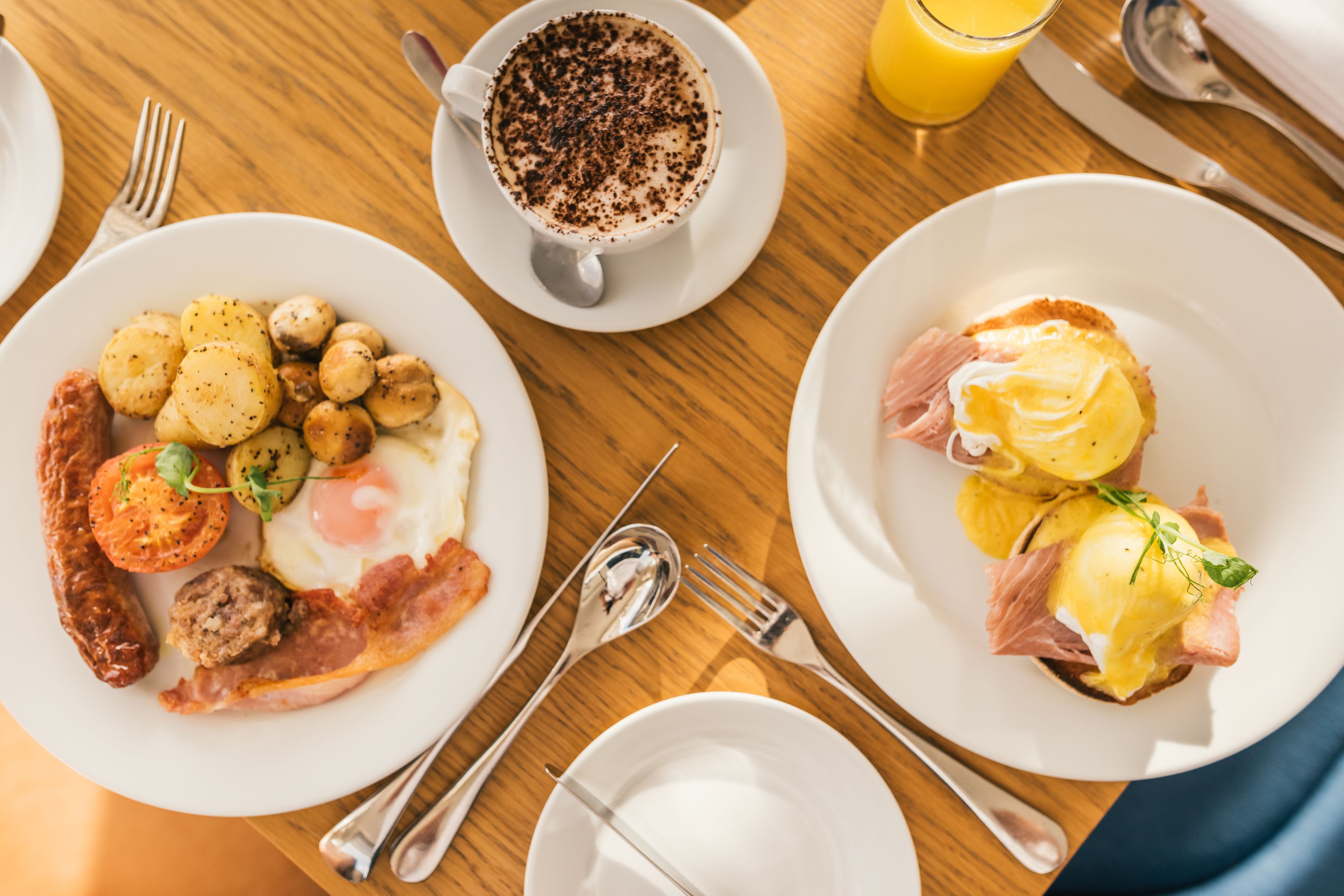 free daily cooked-to-order breakfast
